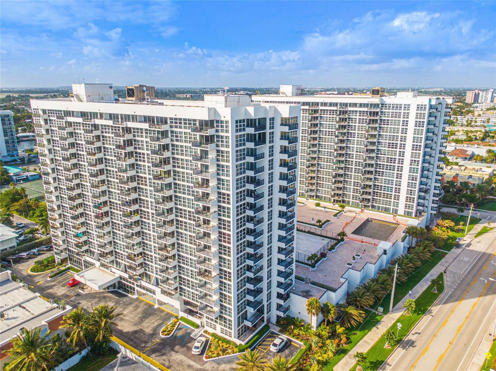 525 N OCEAN Boulevard # 1621, Pompano Beach FL 33062 photo 2