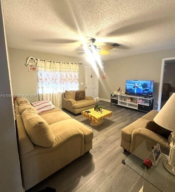 1709 Shenandoah St # B, Hollywood FL 33020 photo 2