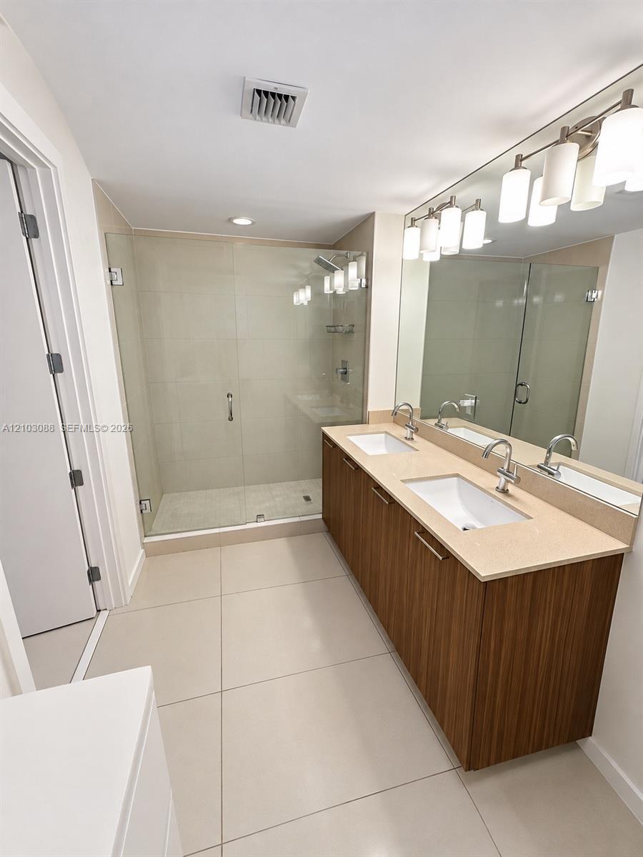 5252 NW 85th Ave # 309, Doral FL 33166 photo 5