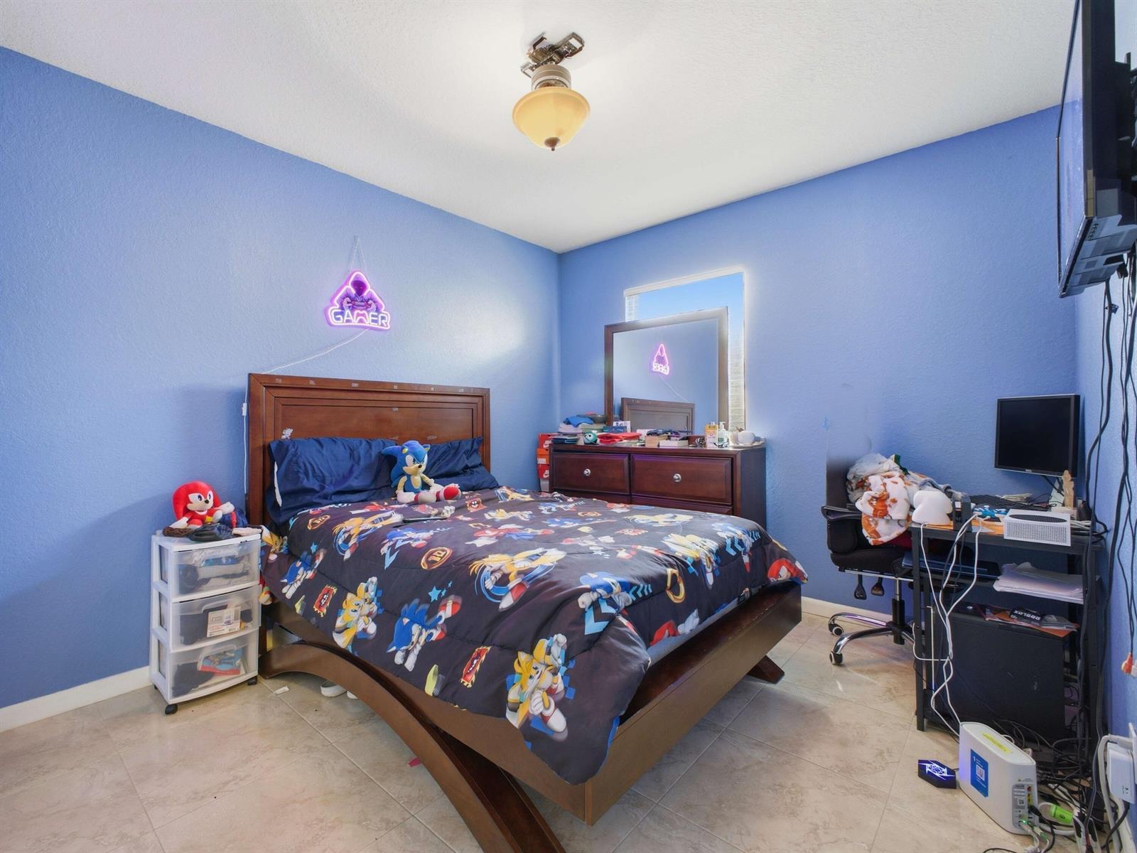 113 SE 3rd Avenue, Boynton Beach FL 33435 photo 2