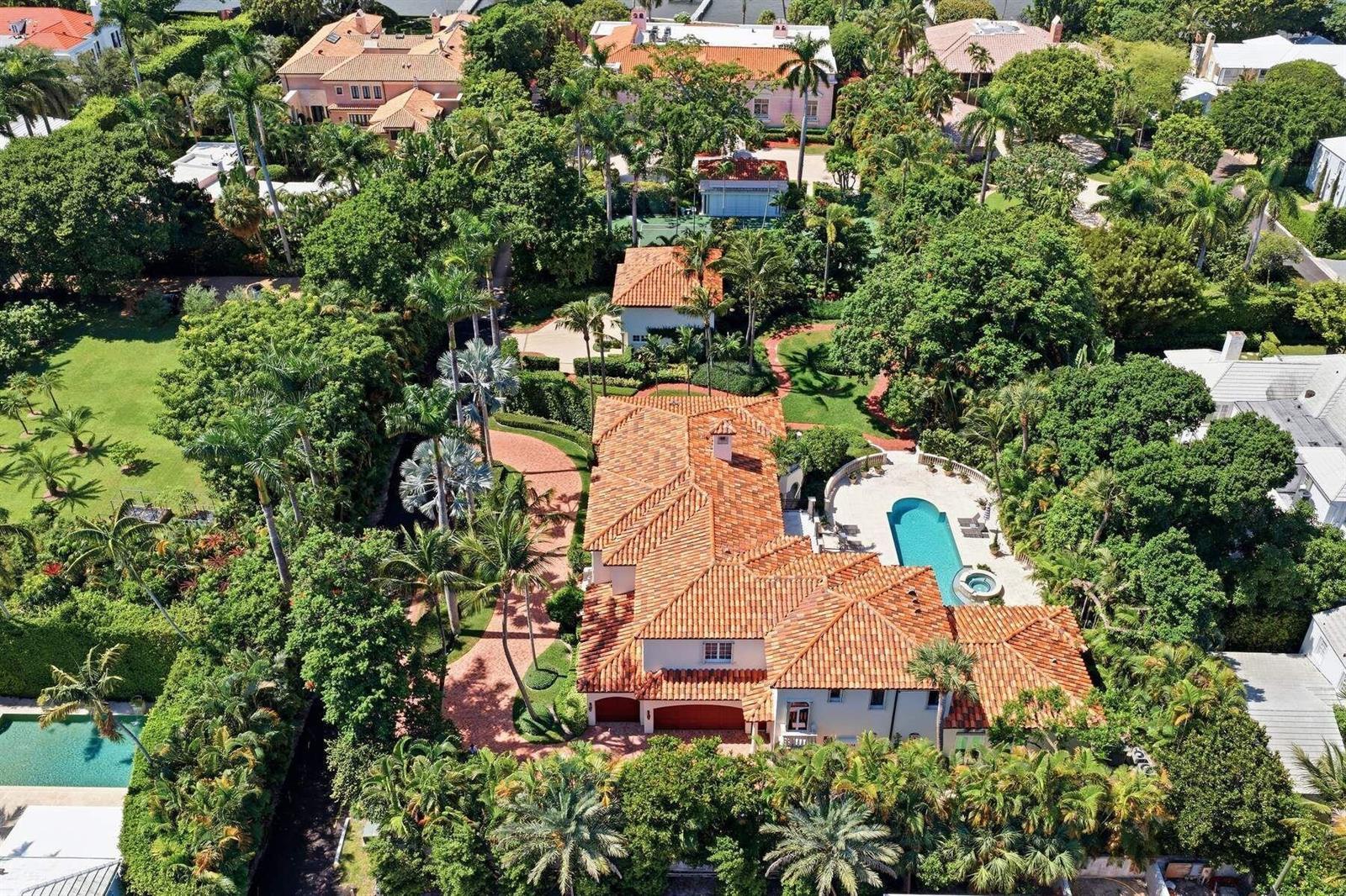 5 Via Sunny, Palm Beach FL 33480 photo 2