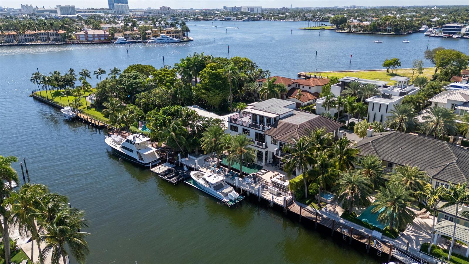 720 ISLE OF PALMS Drive, Fort Lauderdale FL 33301
