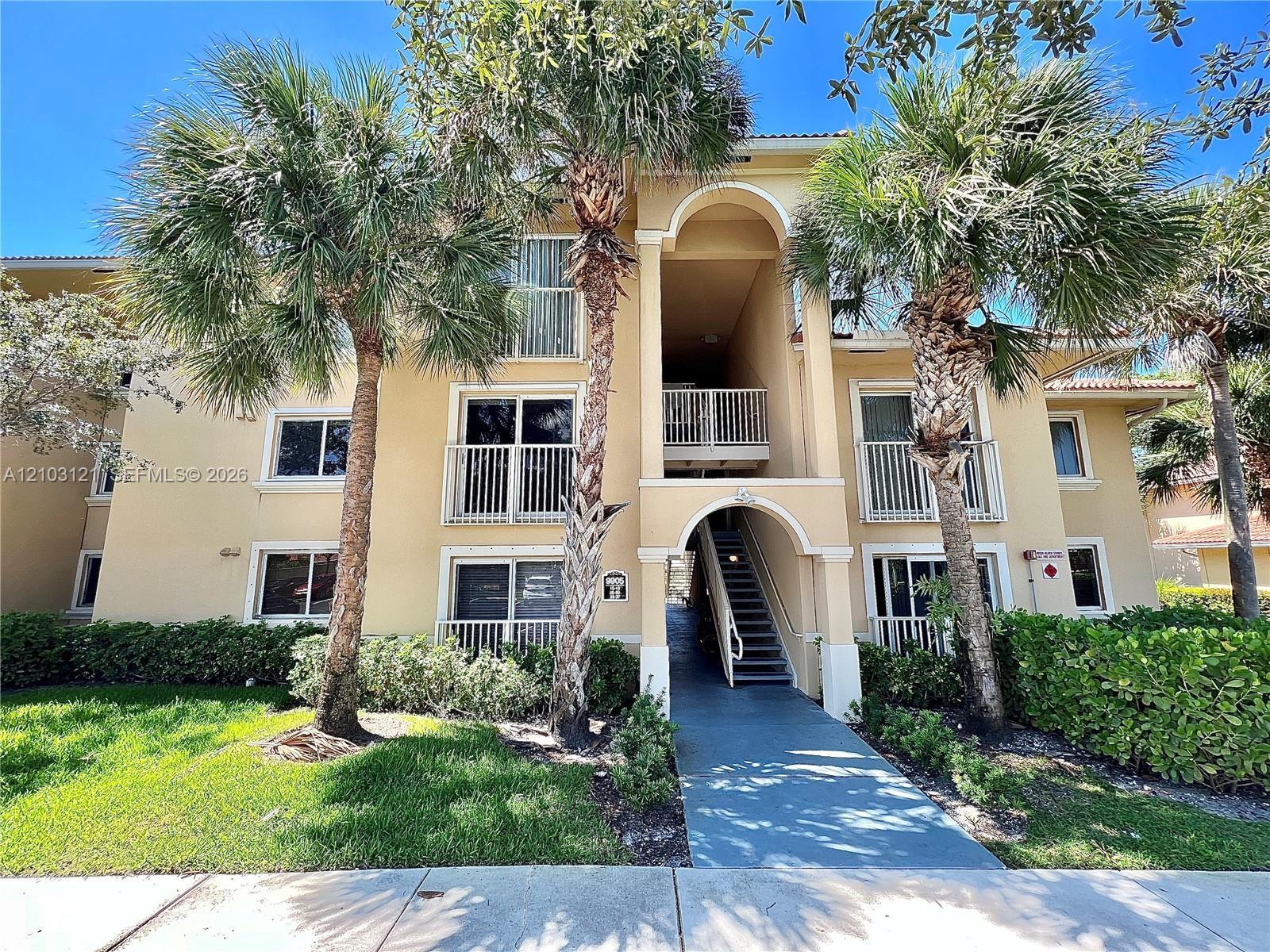 9905 Westwood Dr # 3, Tamarac FL 33321