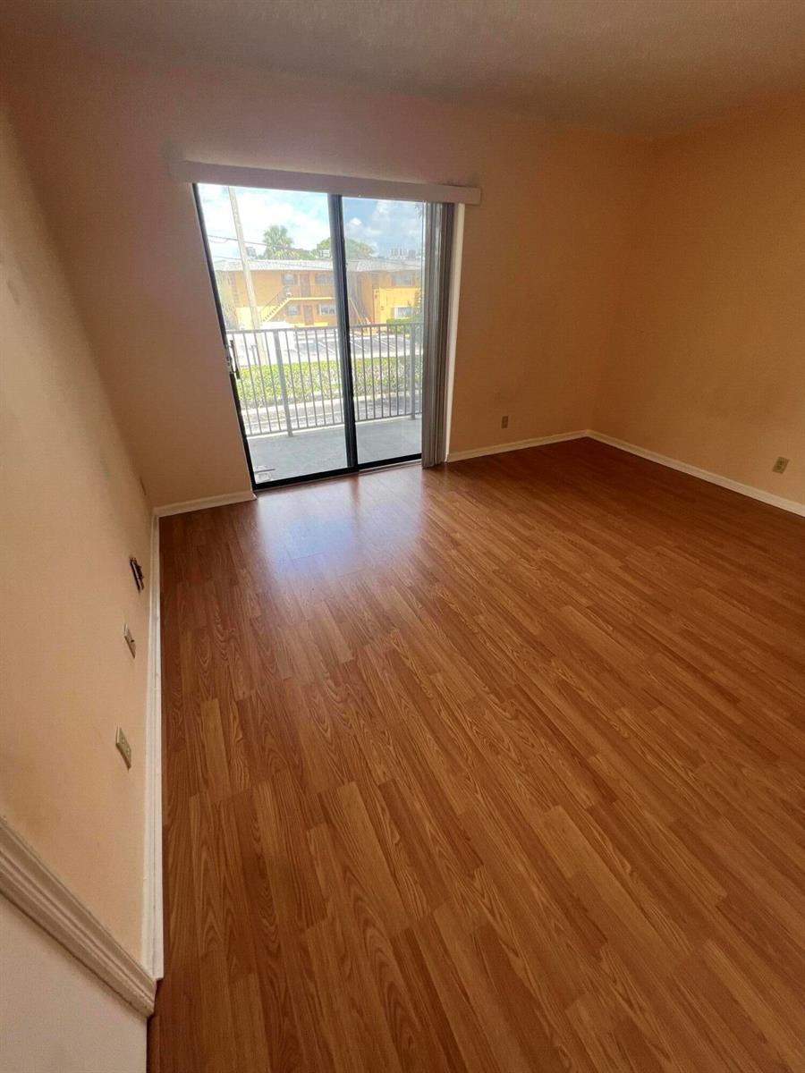 960 45th, Deerfield Beach FL 33064 photo 3