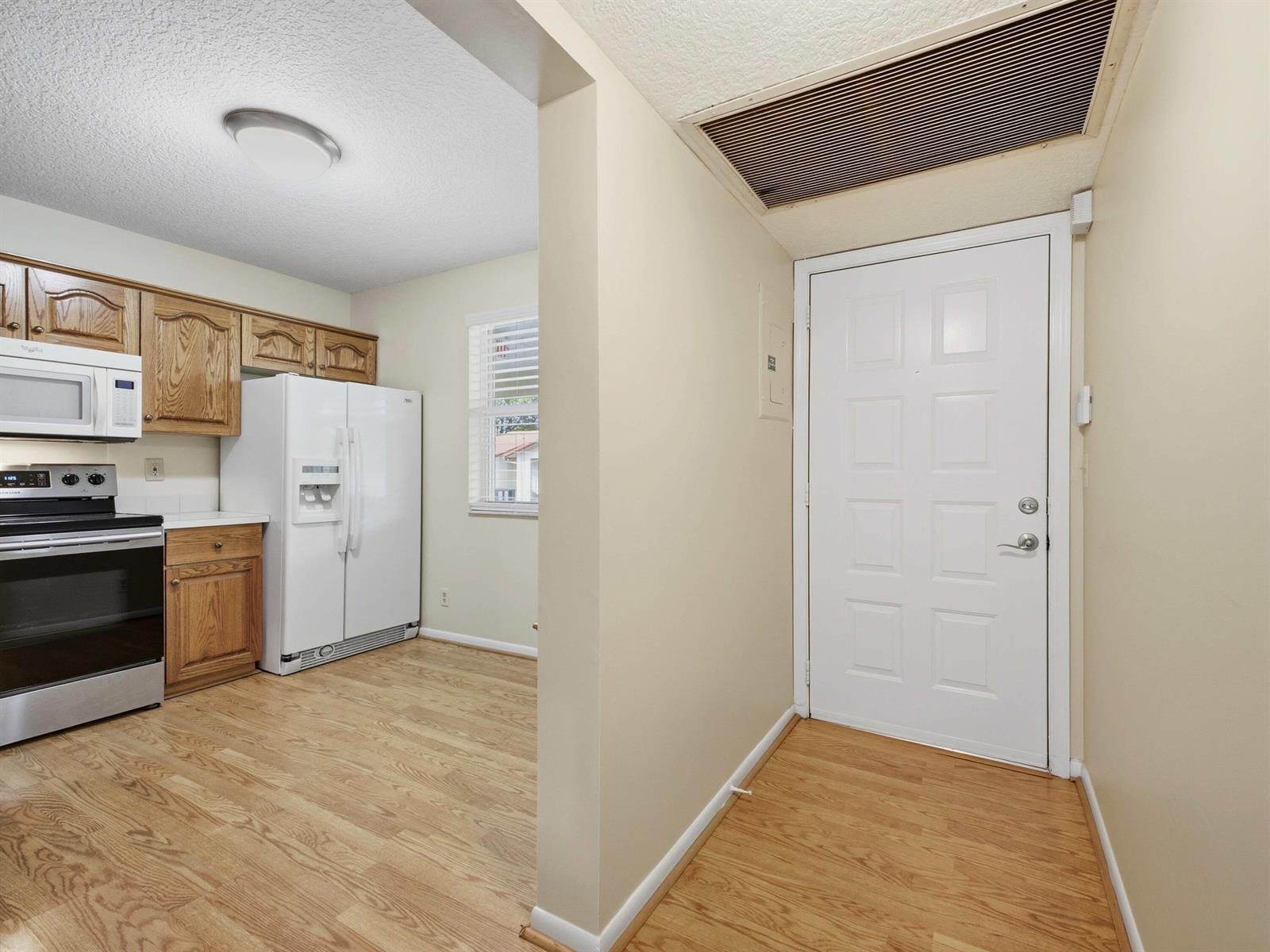 3041 Holiday Springs Boulevard # 201, Margate FL 33063 photo 3