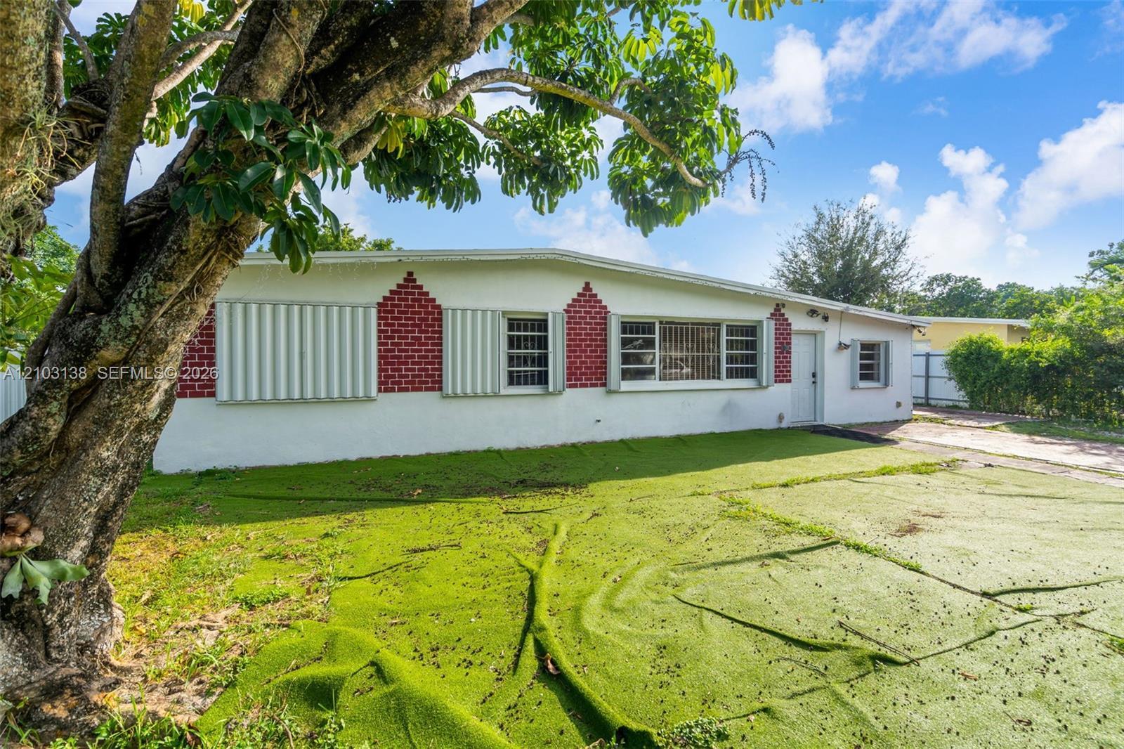 1920 NW 134th St, Miami FL 33167 photo 4