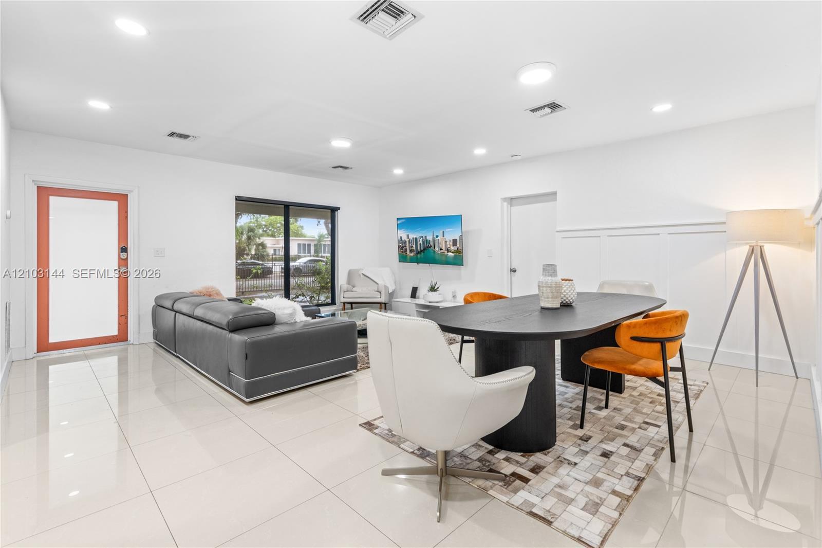 1195 NE 147th St, North Miami FL 33161
