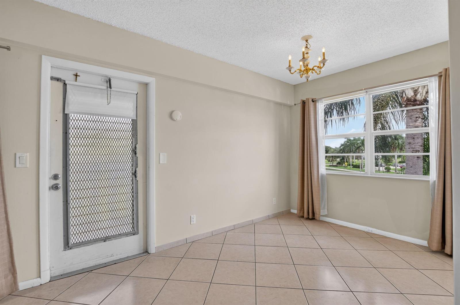 281 FANSHAW G, Boca Raton FL 33434 photo 4