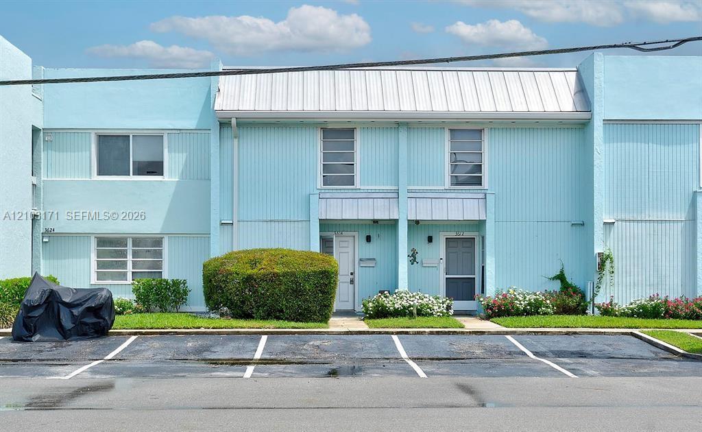 3614 NE 21st Ave, Lighthouse Point FL 33064