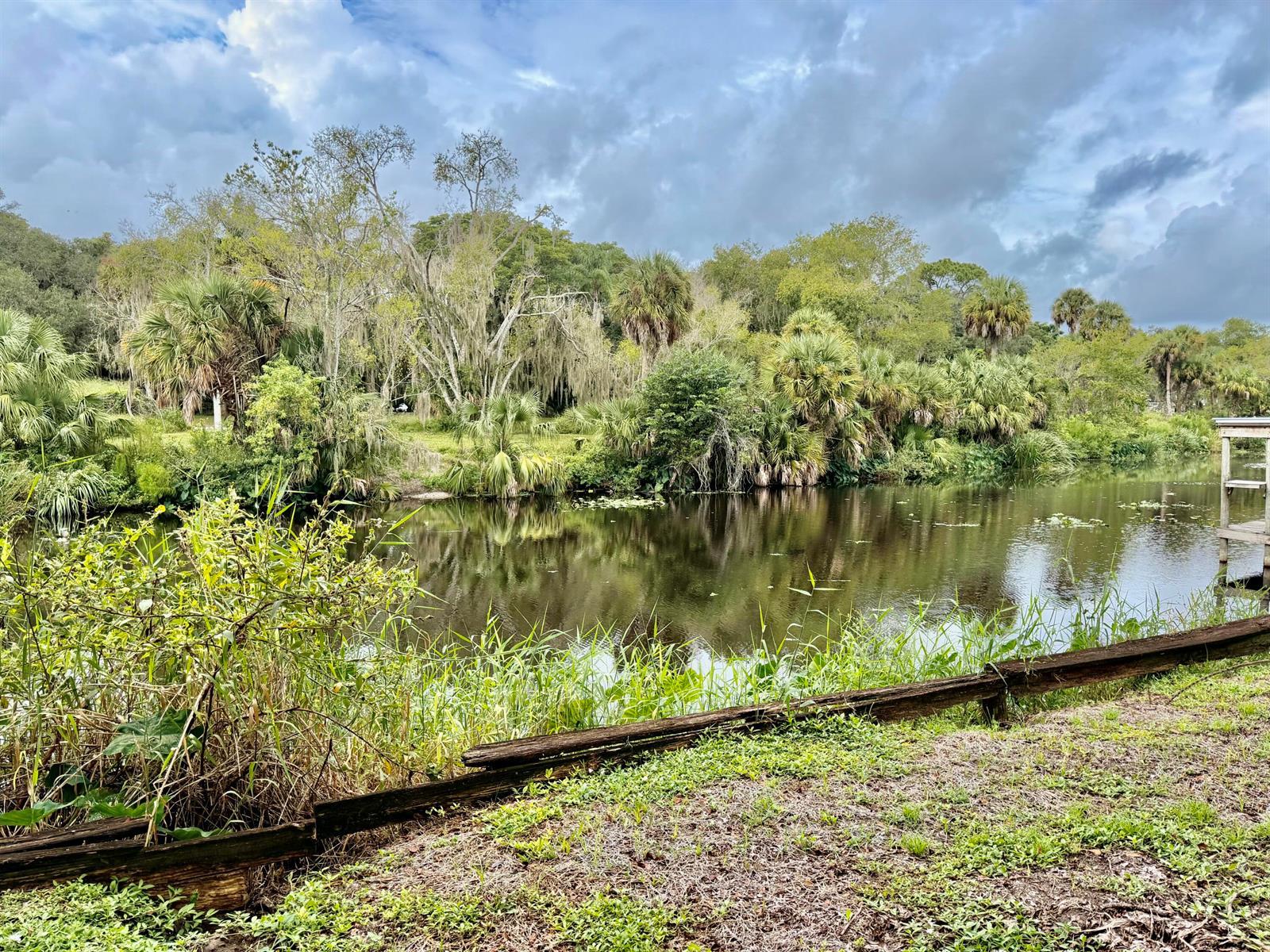407 NE 8TH Avenue, Okeechobee FL 34972 photo 2