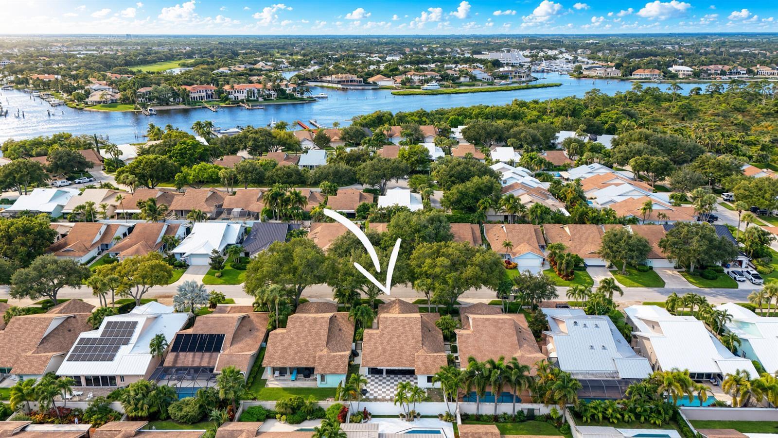 325 LEEWARD Drive, Jupiter FL 33477 photo 3