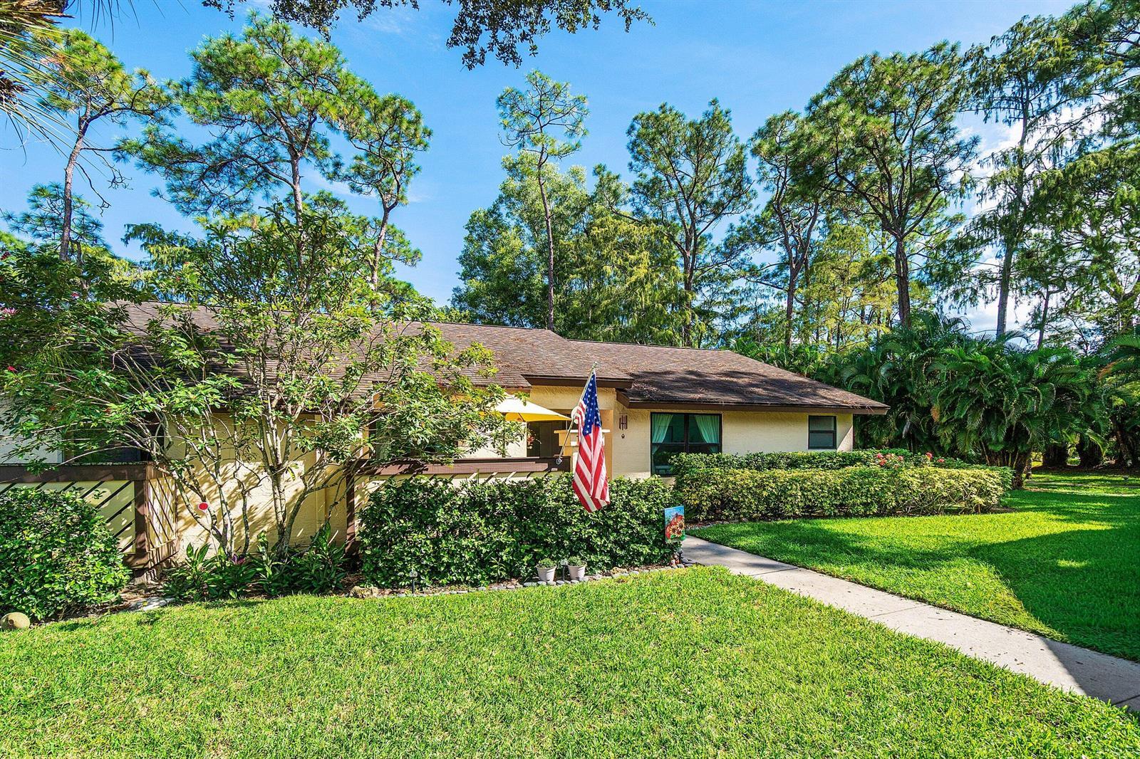 144 Karanda Court, Royal Palm Beach FL 33411 photo 2