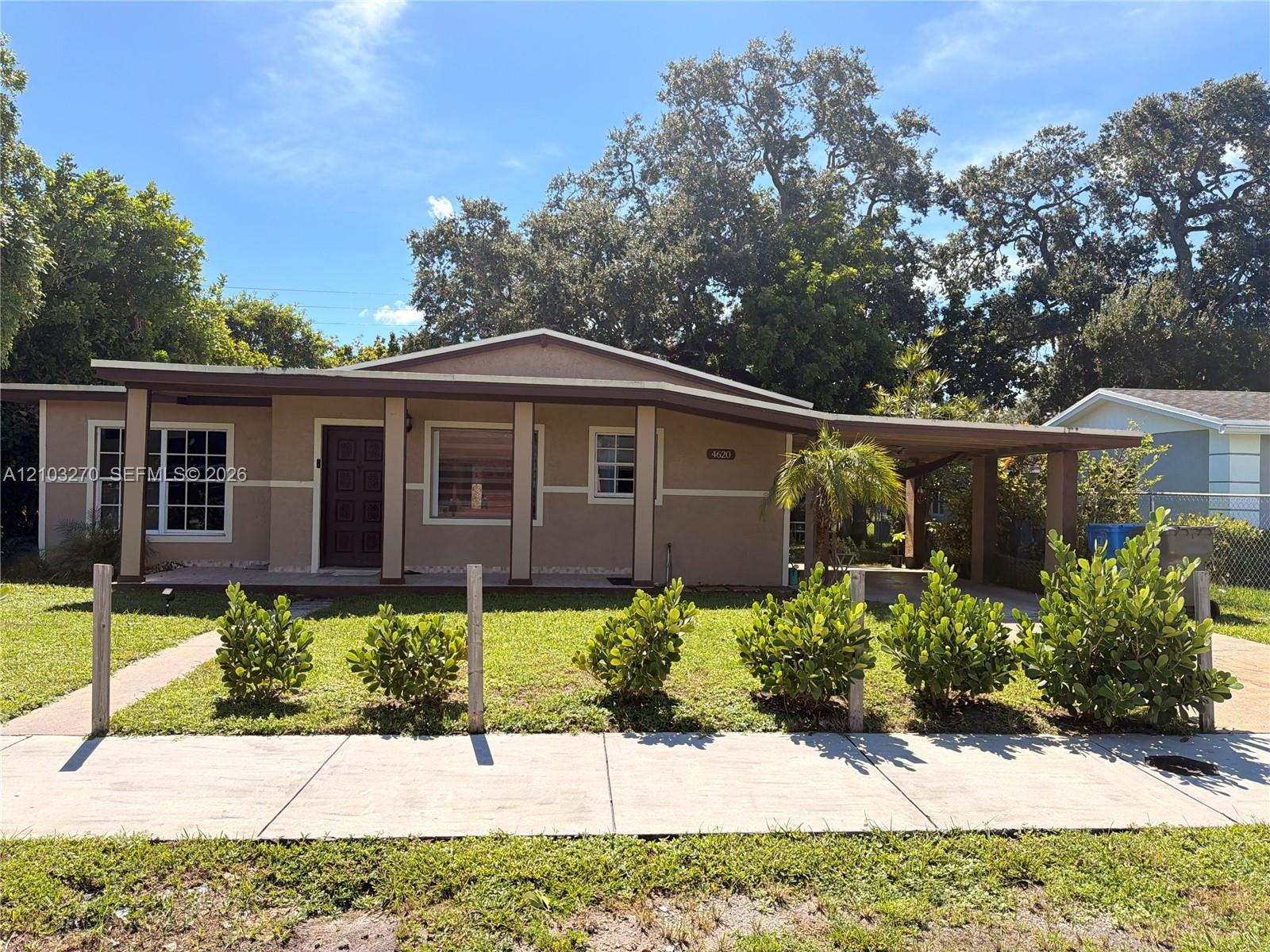 West Park, FL 33023 photo 4