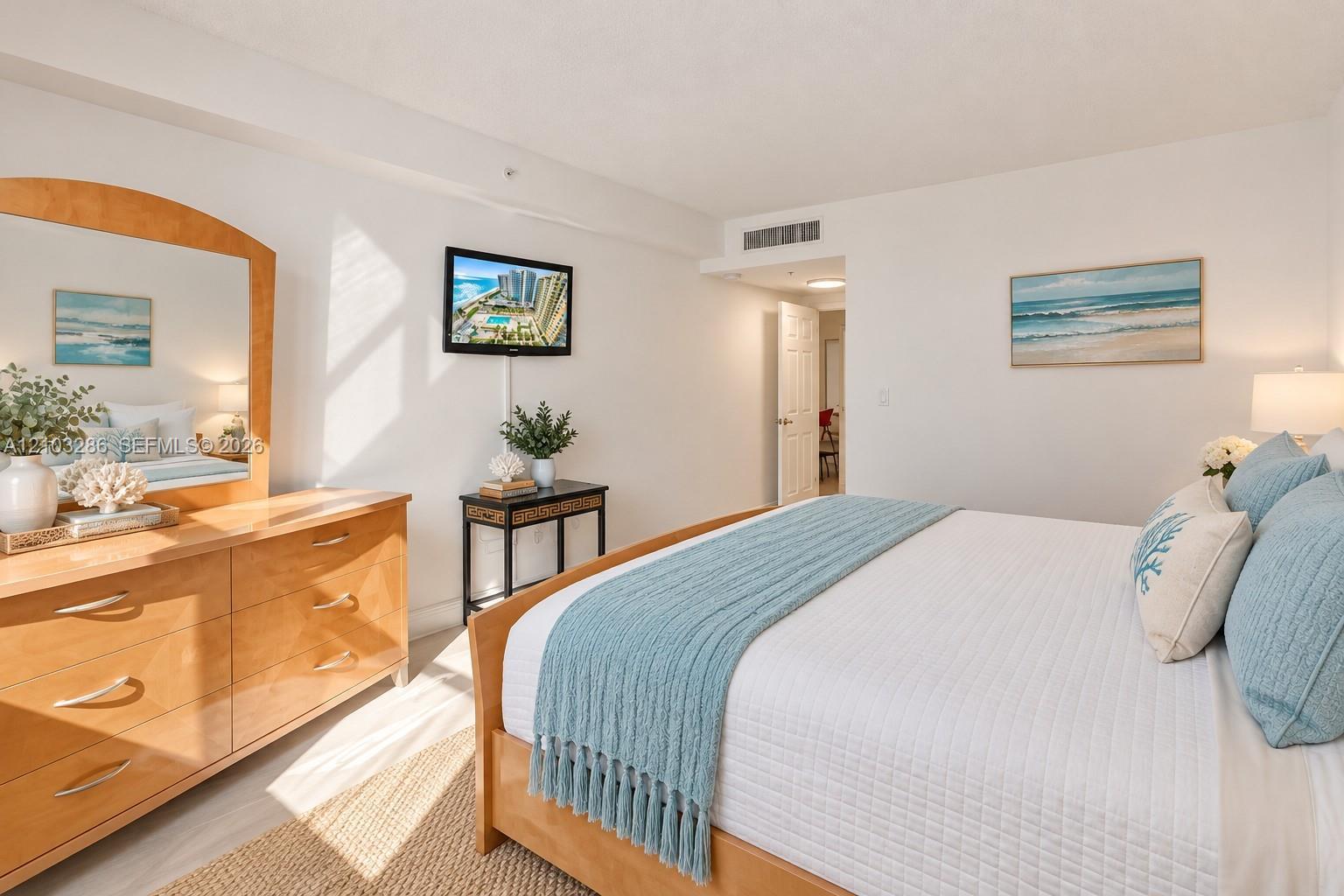 2501 S Ocean Dr, Hollywood FL 33019 photo 5