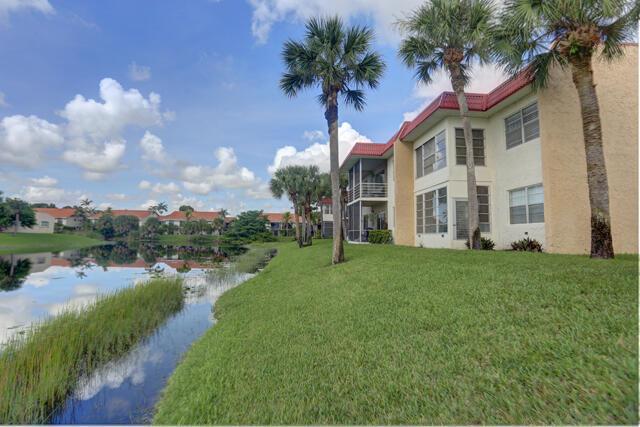 188 Lake Evelyn Drive, West Palm Beach FL 33411