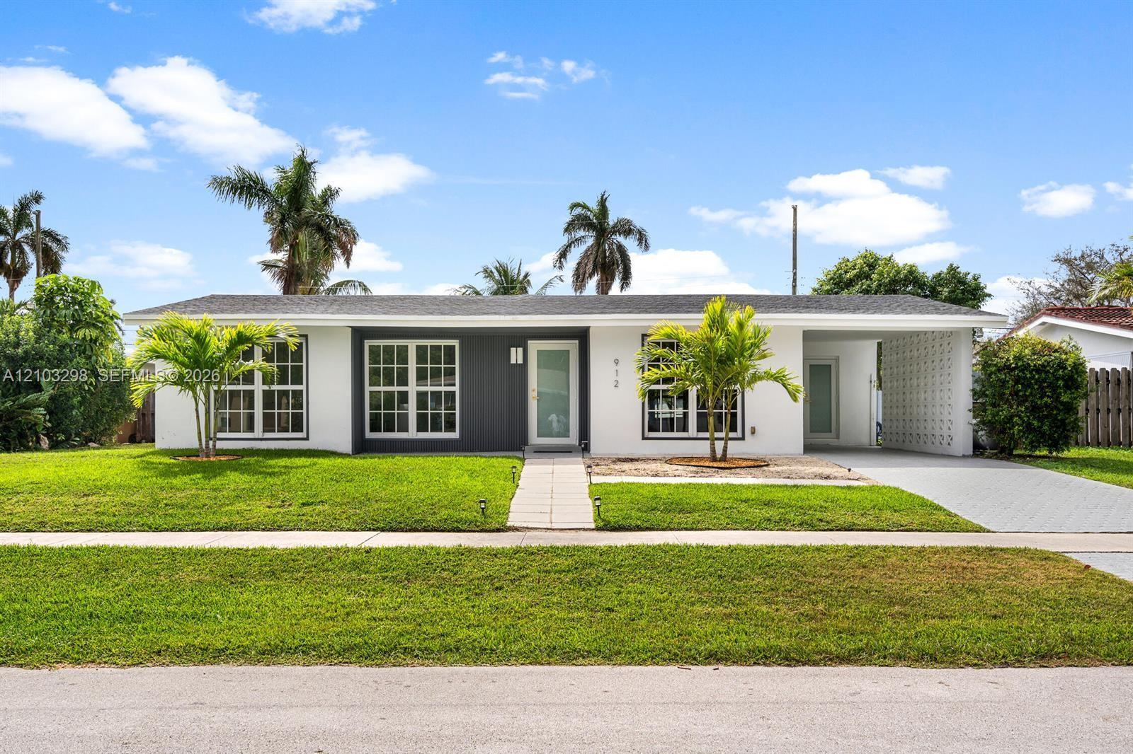 912 SE 16th Pl, Deerfield Beach FL 33441 photo 2