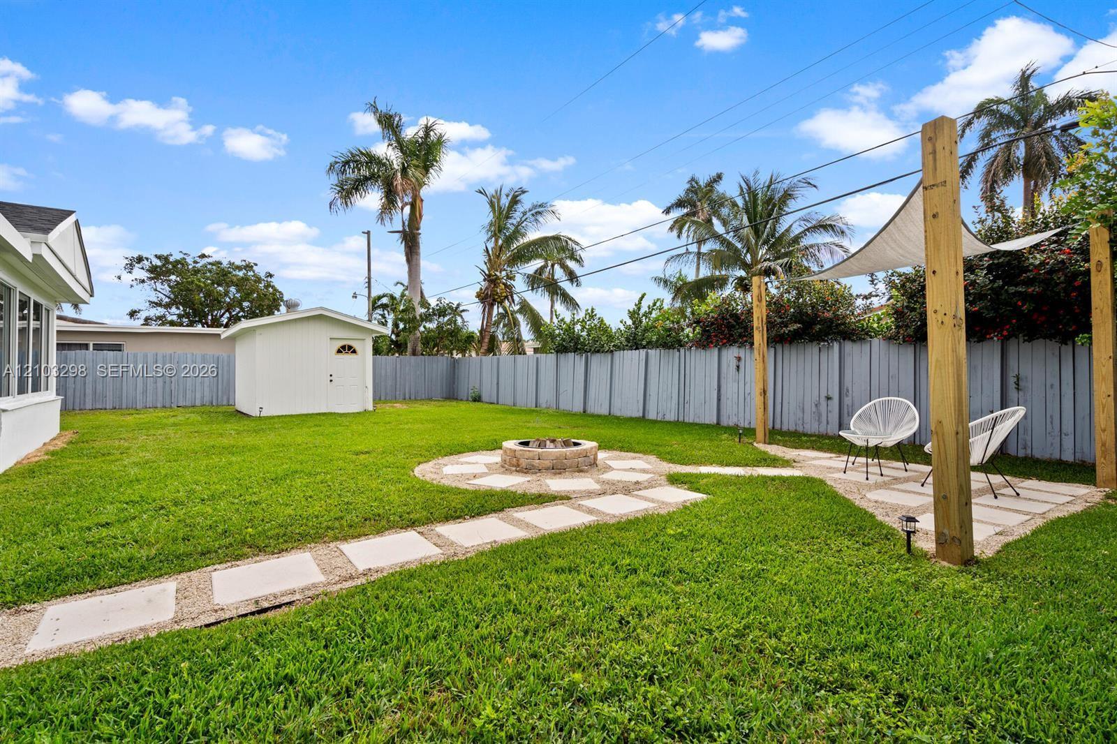 912 SE 16th Pl, Deerfield Beach FL 33441 photo 5