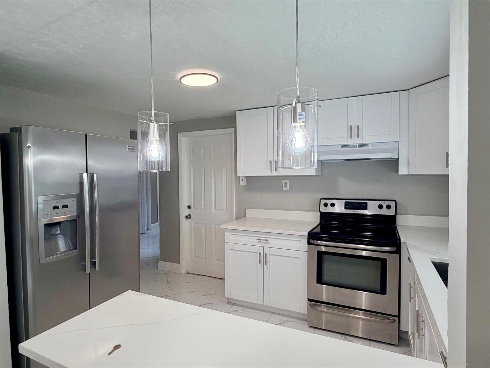 605 NW 9TH Avenue, Pompano Beach FL 33311 photo 2