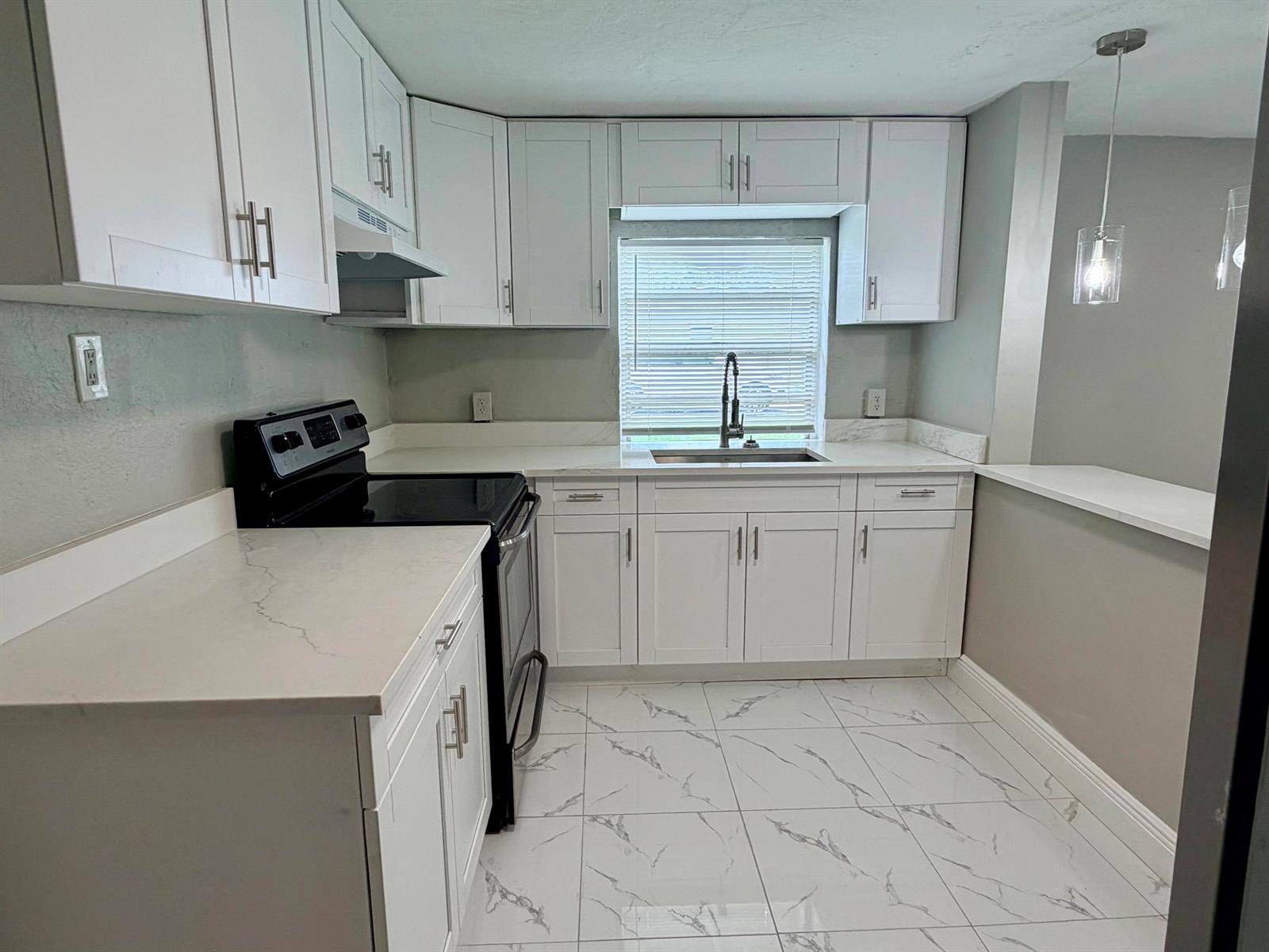 605 NW 9TH Avenue, Pompano Beach FL 33311 photo 4