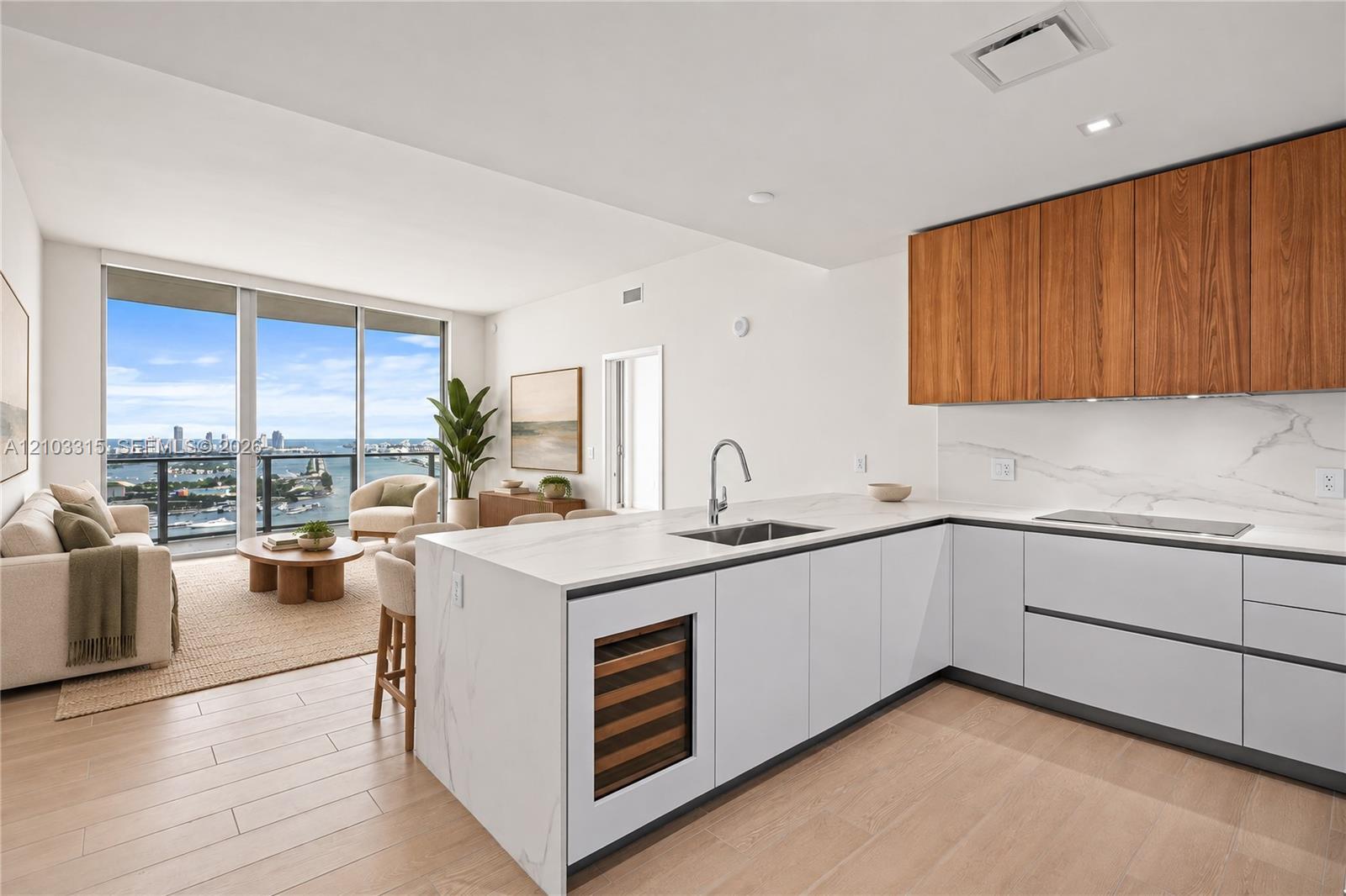 1400 Biscayne Blvd # 3403, Miami FL 33132 photo 4