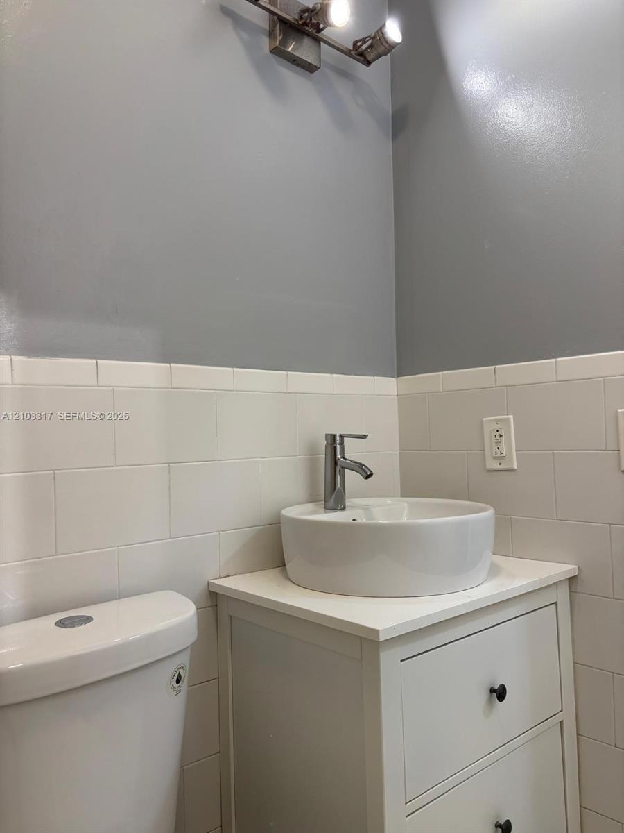 1758 NE 177th St # 1758, North Miami Beach FL 33162 photo 5