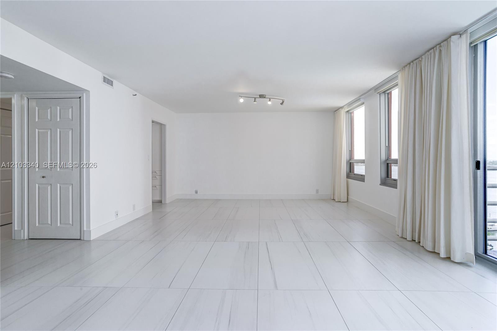 1541 Brickell Ave # C1008, Miami FL 33129 photo 3