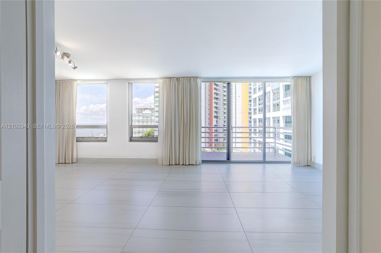 1541 Brickell Ave # C1008, Miami FL 33129