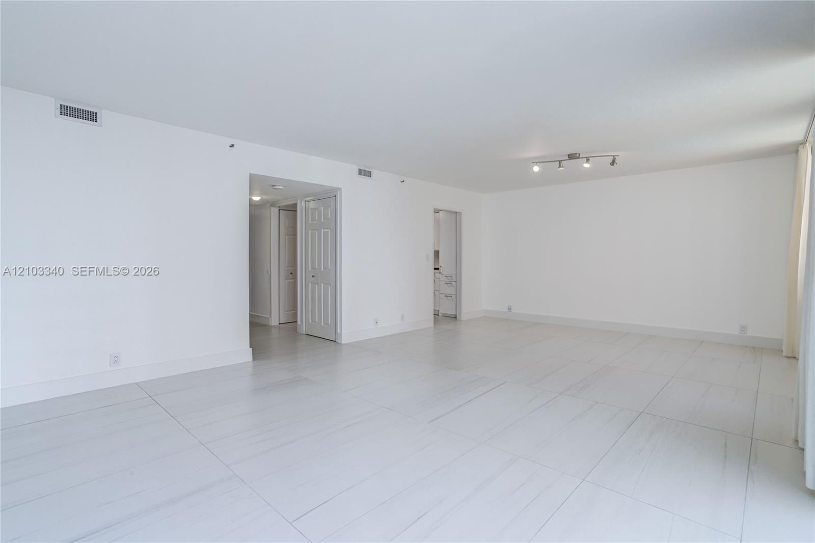 1541 Brickell Ave # C1008, Miami FL 33129 photo 4
