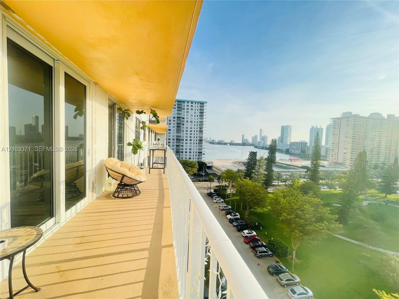 290 174th St # 1118, Sunny Isles Beach FL 33160 photo 3