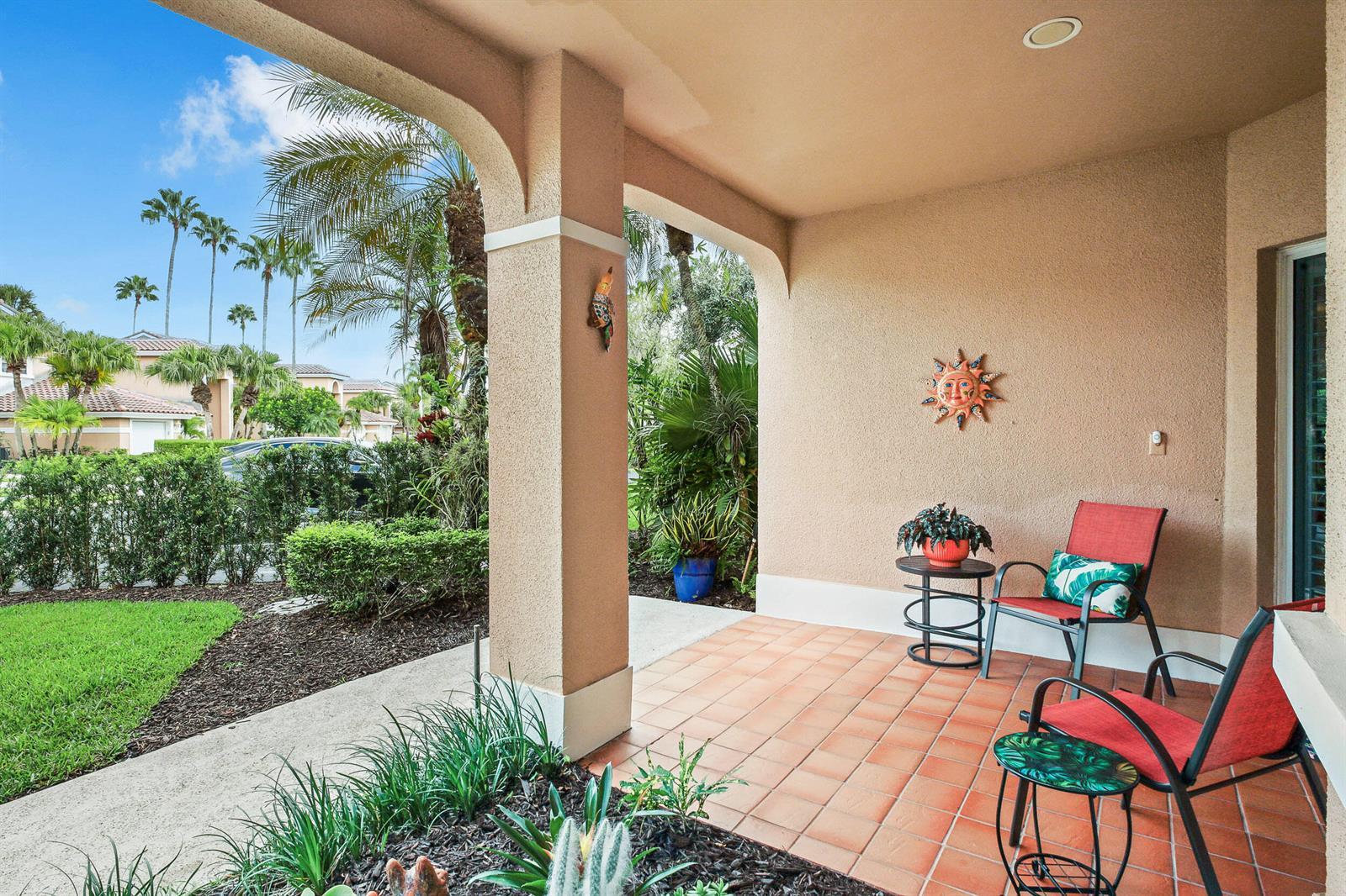 102 Legendary Circle, Palm Beach Gardens FL 33418 photo 3