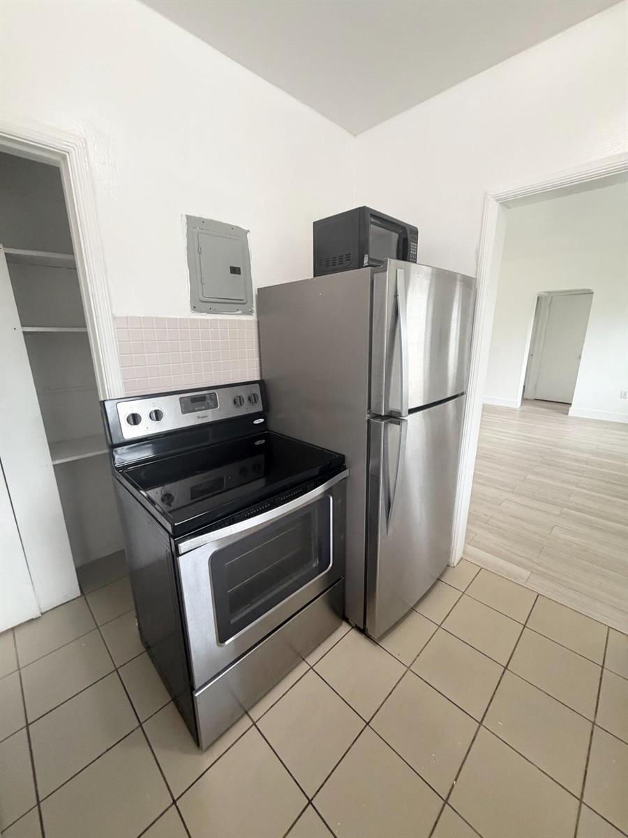 107 Calabria Avenue # 7, Coral Gables FL 33134 photo 2