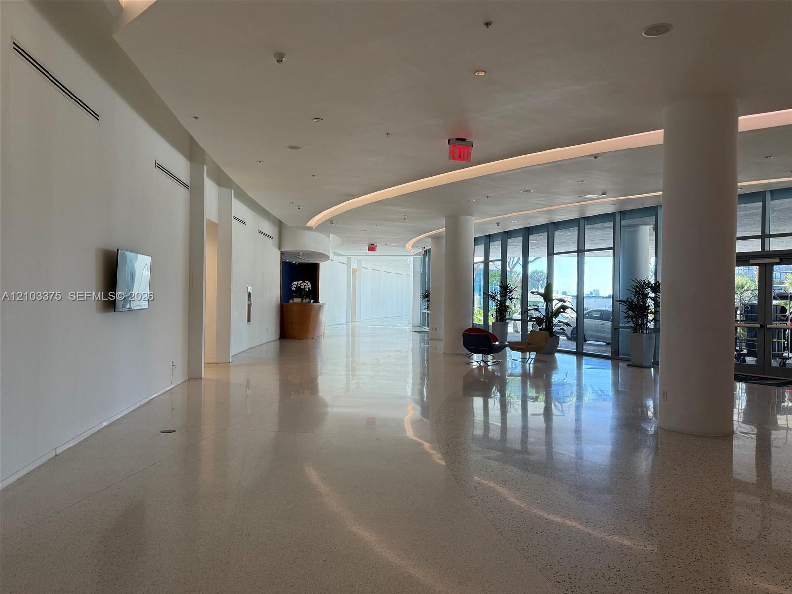 601 NE 36th St # 2602, Miami FL 33137 photo 2
