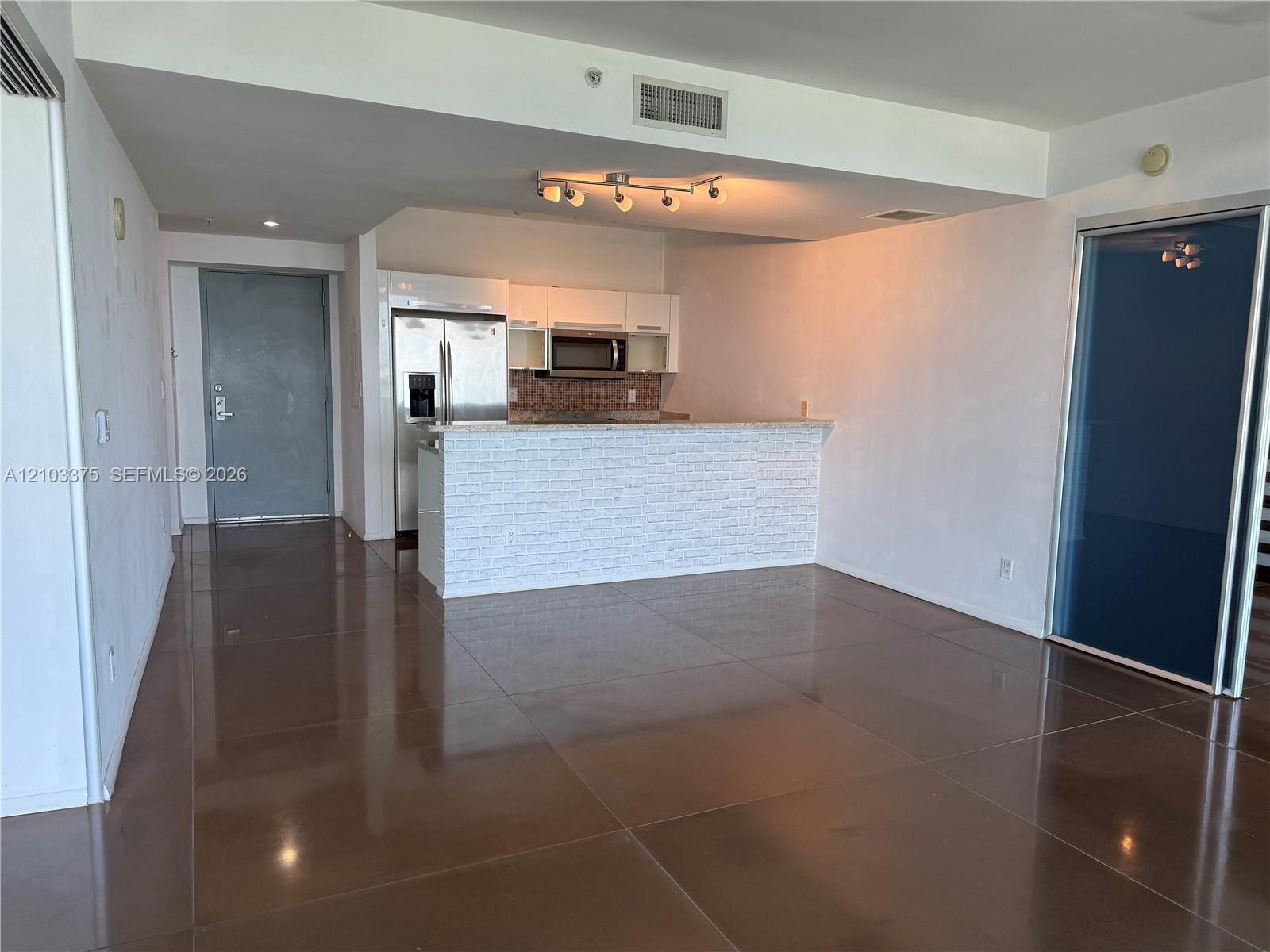 601 NE 36th St # 2602, Miami FL 33137 photo 3