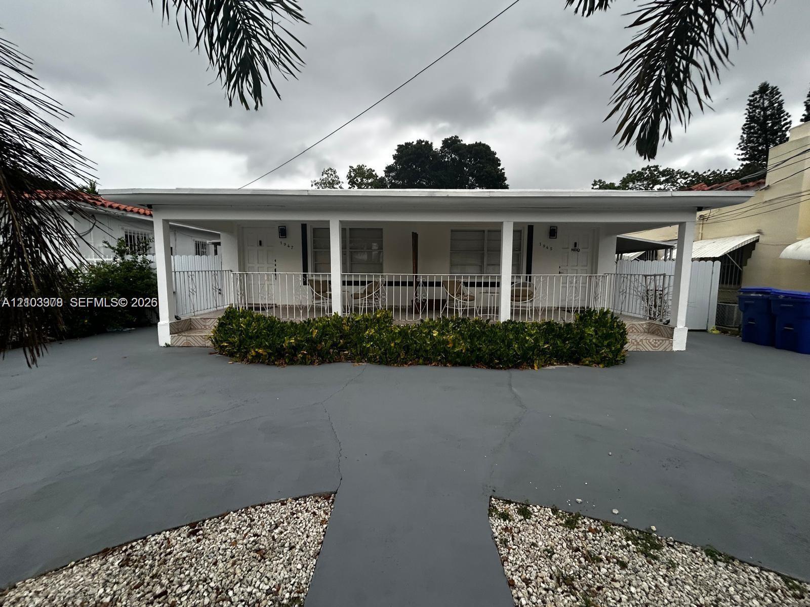 1945 NW 33rd St # 1945, Miami FL 33142