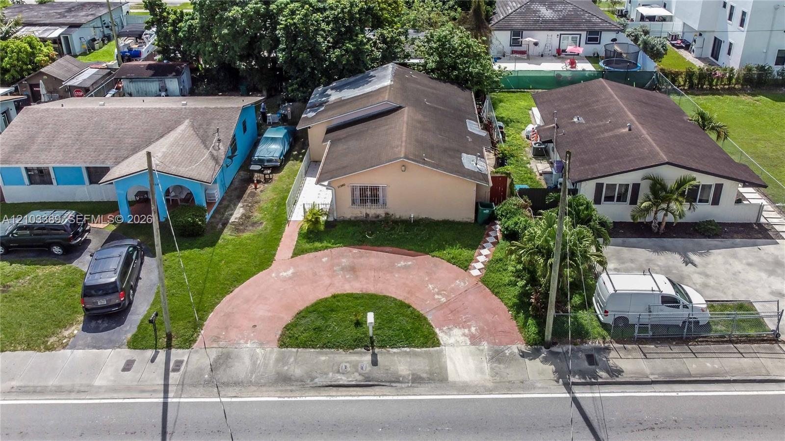 11560 SW 184th St, Miami FL 33157 photo 2