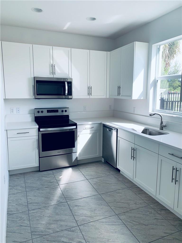 6935 PINES Circle # 16, Coconut Creek FL 33073 photo 2