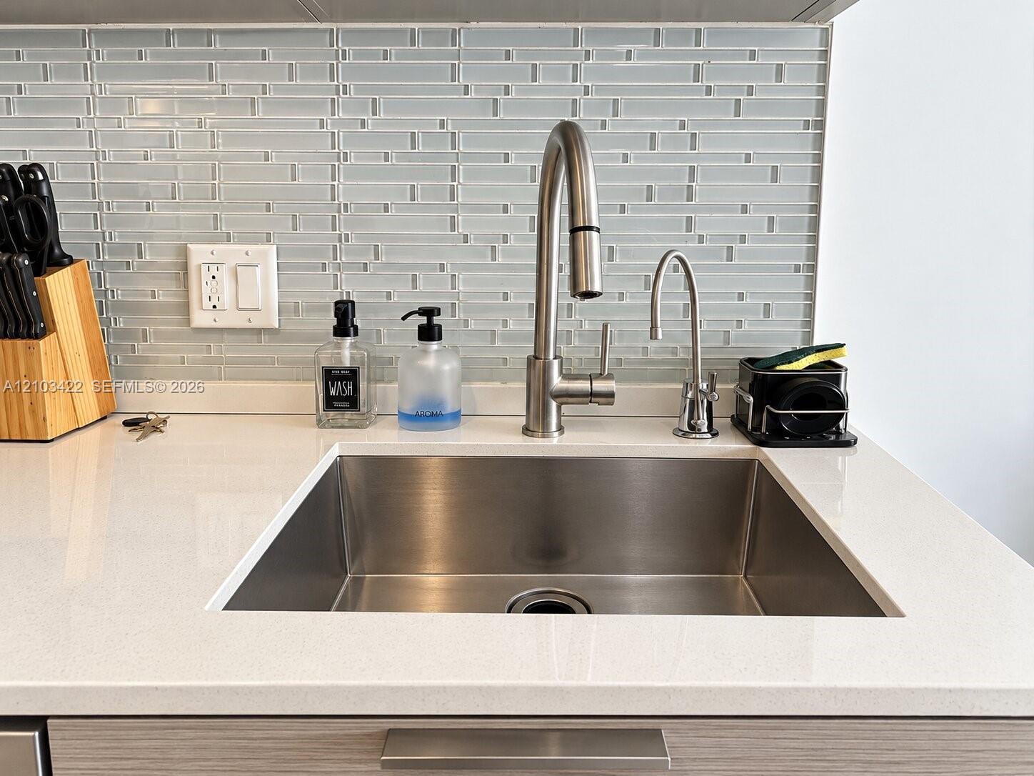 1300 Brickell Bay Dr # 2112, Miami FL 33131 photo 5