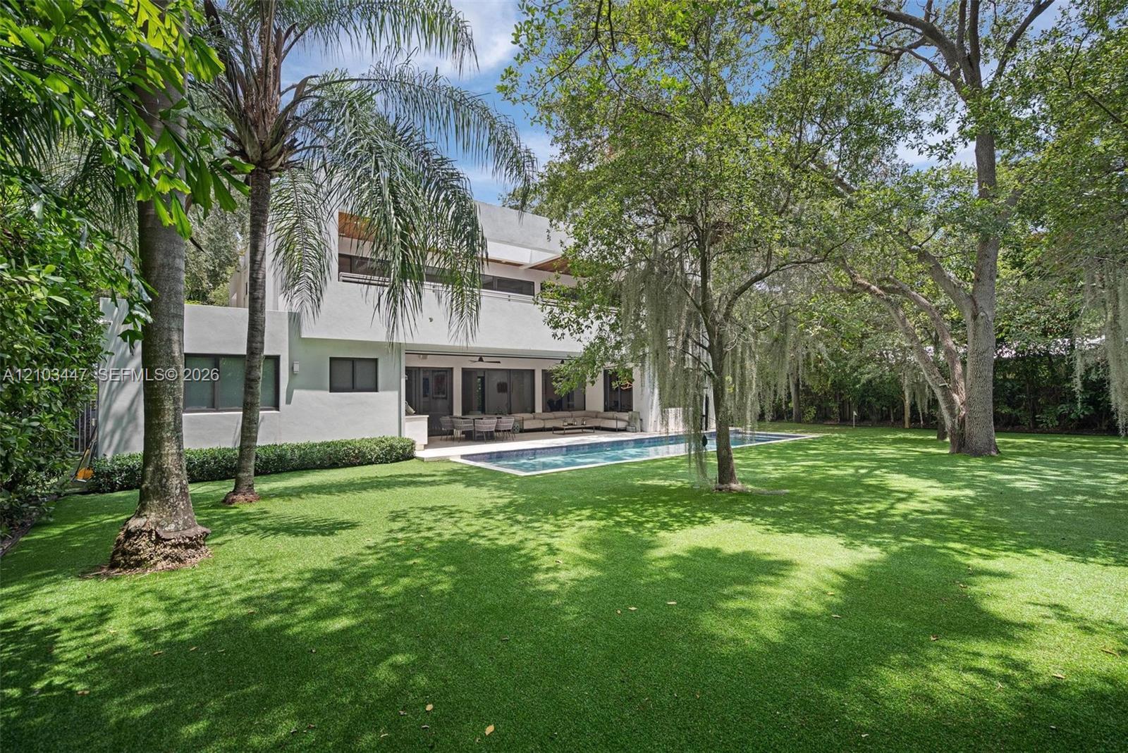 1760 Chucunantah Rd, Miami FL 33133 photo 2