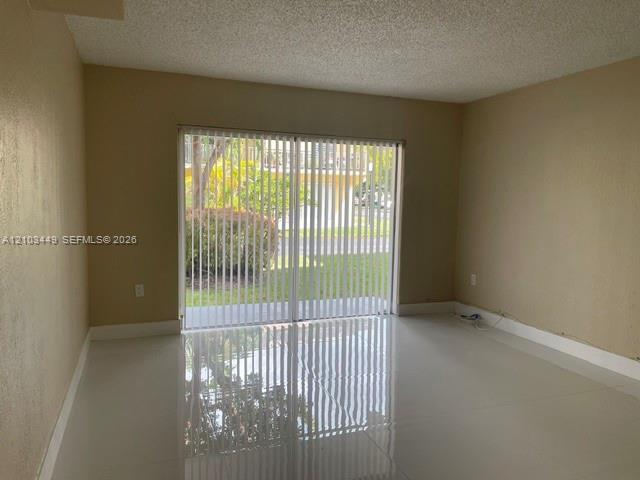7430 SW 82nd St # D104, Miami FL 33143 photo 2