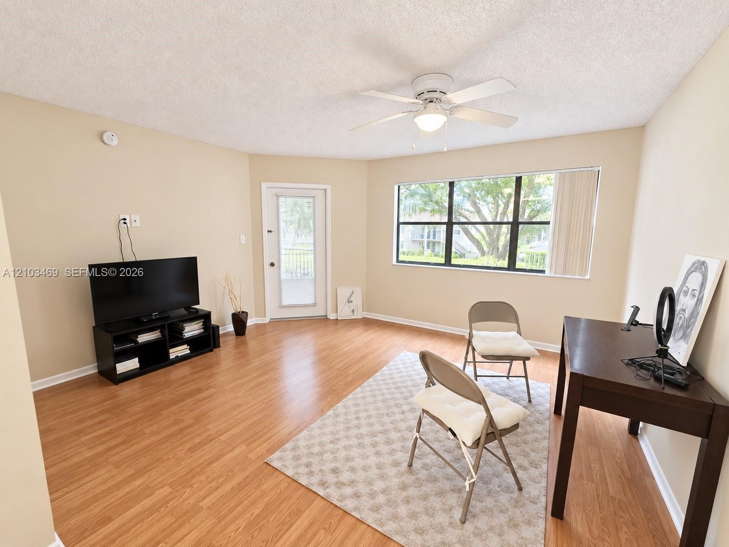 620 S Park Rd # 2, Hollywood FL 33021 photo 3