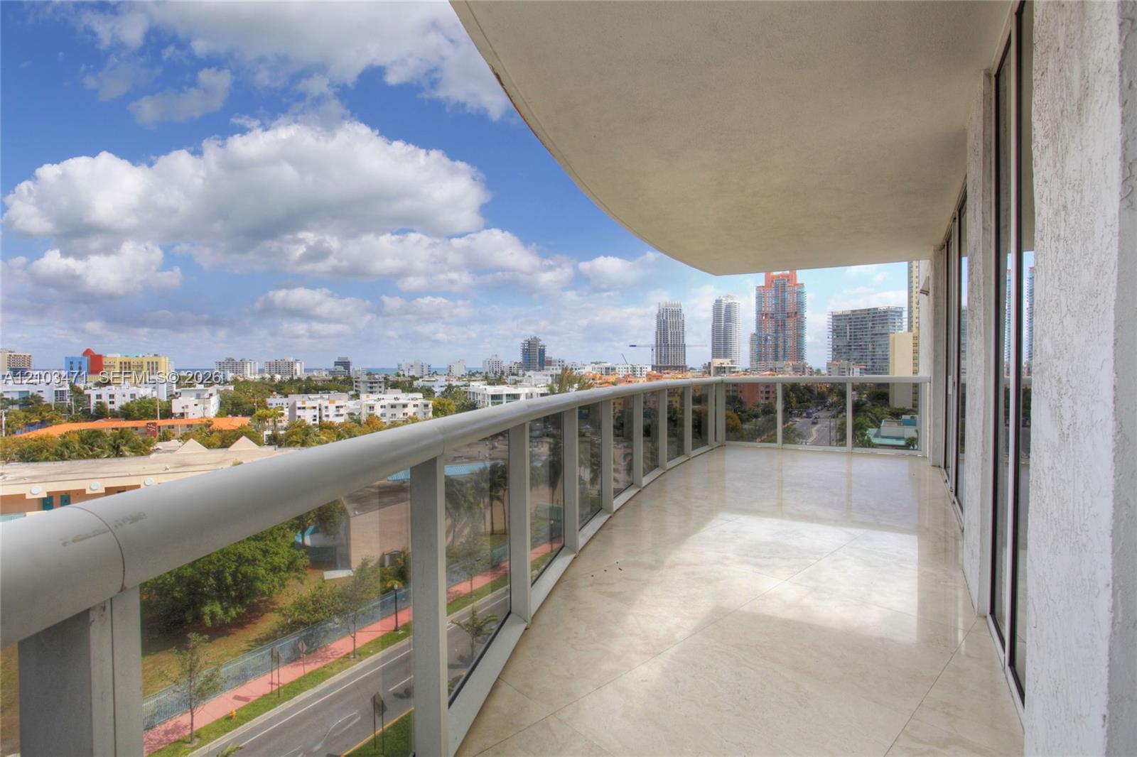 400 Alton Rd # 811, Miami Beach FL 33139 photo 2