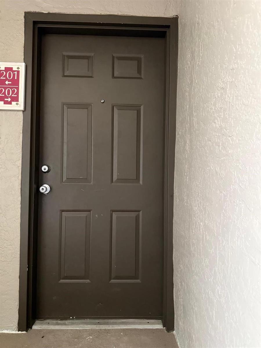 5061 WILES Road # 202, Coconut Creek FL 33073 photo 4