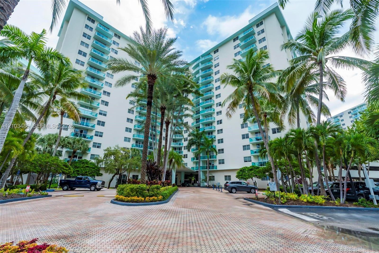 3801 S Ocean Dr # 8J, Hollywood FL 33019 photo 2
