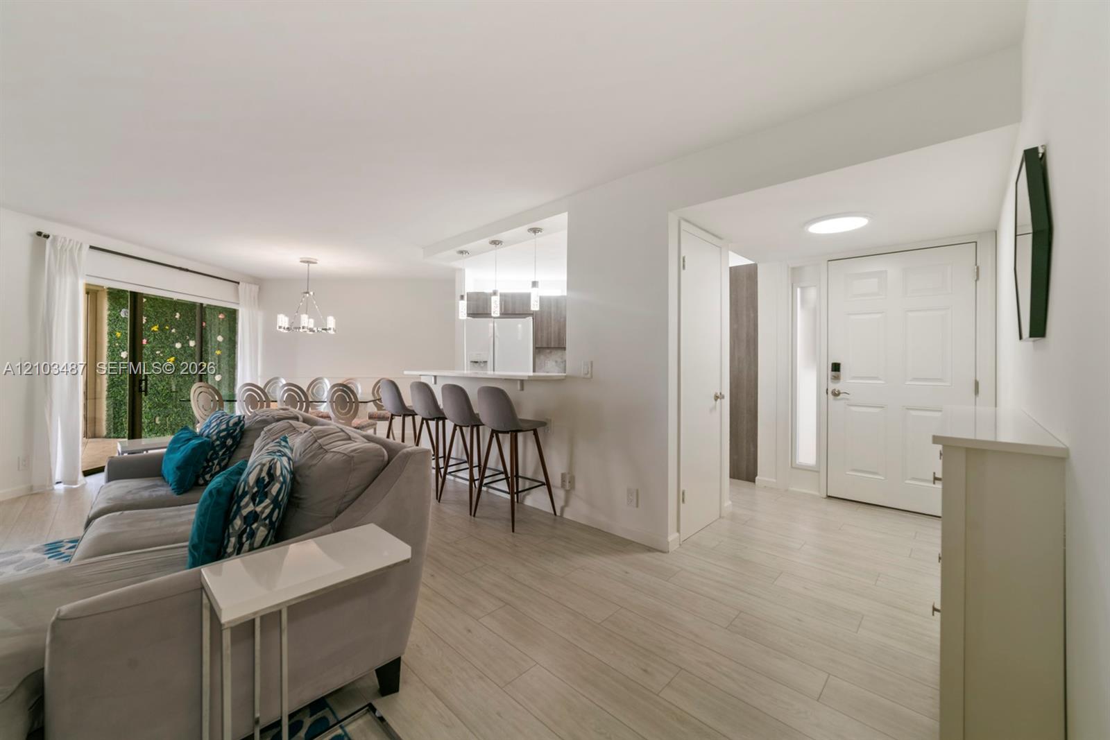 5850 Camino Del Sol # 206, Boca Raton FL 33433 photo 4