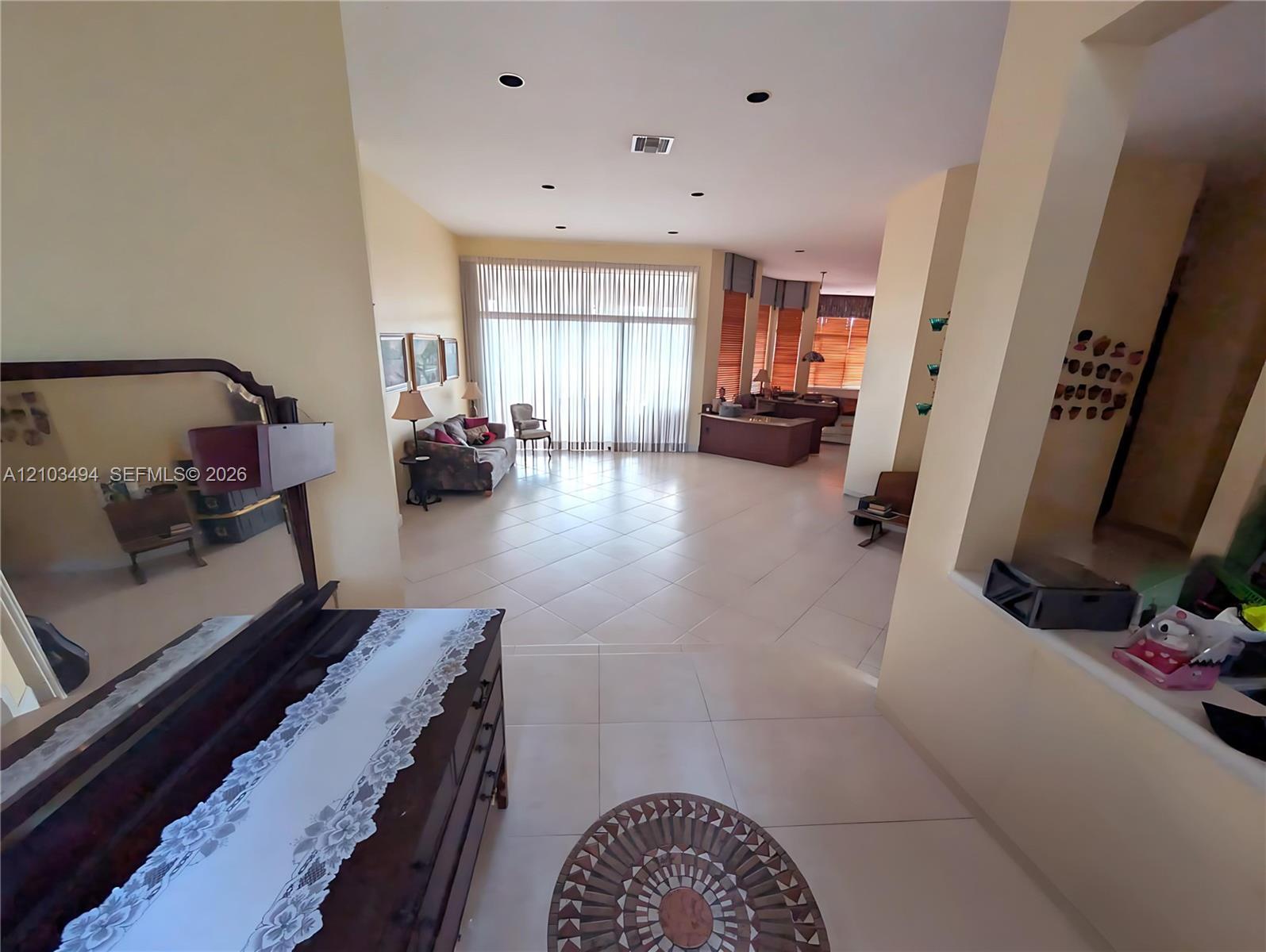 4001 SW 140th Ave, Davie FL 33330 photo 2