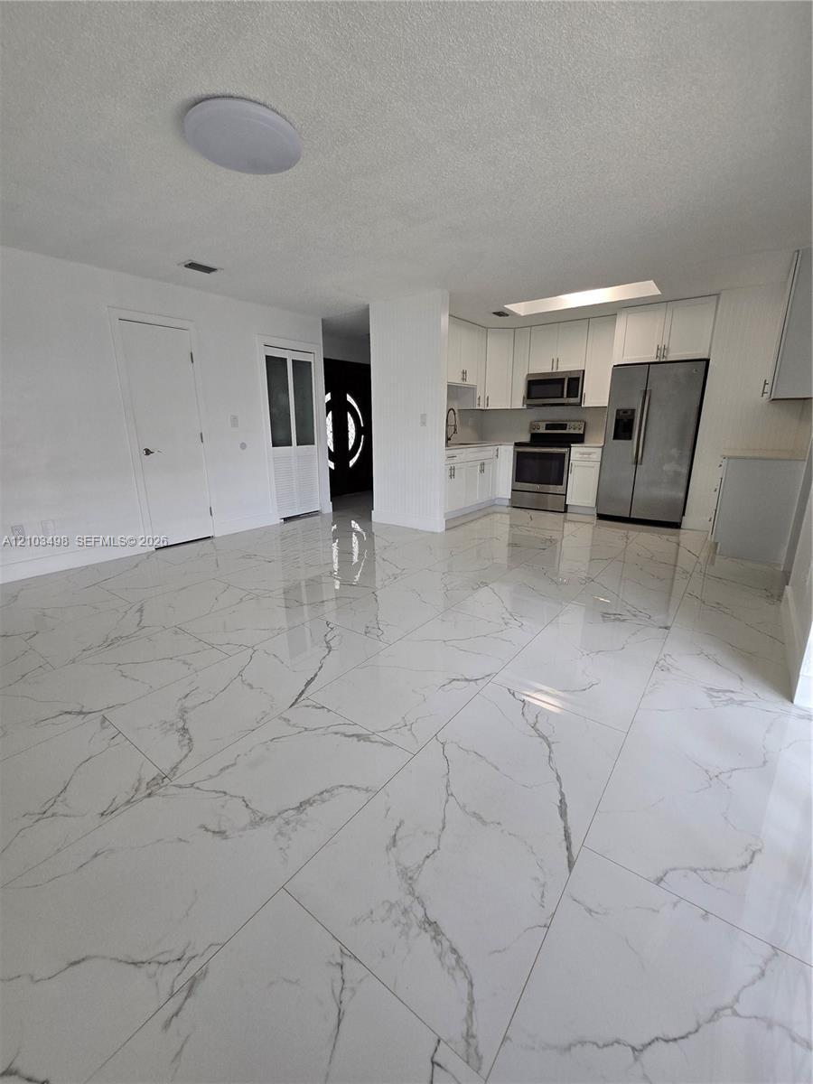 13470 SW 24th St, Miami FL 33175 photo 5
