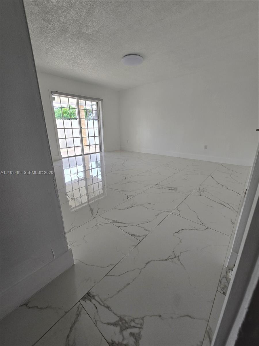 13470 SW 24th St, Miami FL 33175 photo 4