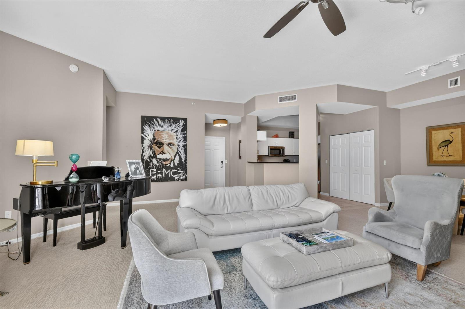 806 E Windward Way # 108, Lantana FL 33462