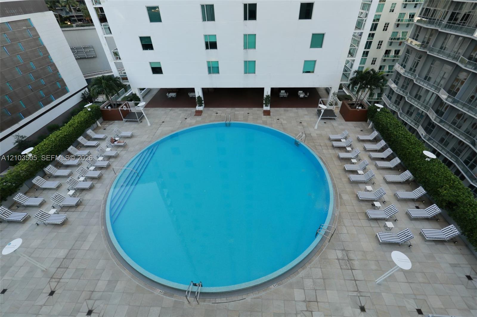 500 Brickell Ave # 1607, Miami FL 33131 photo 3