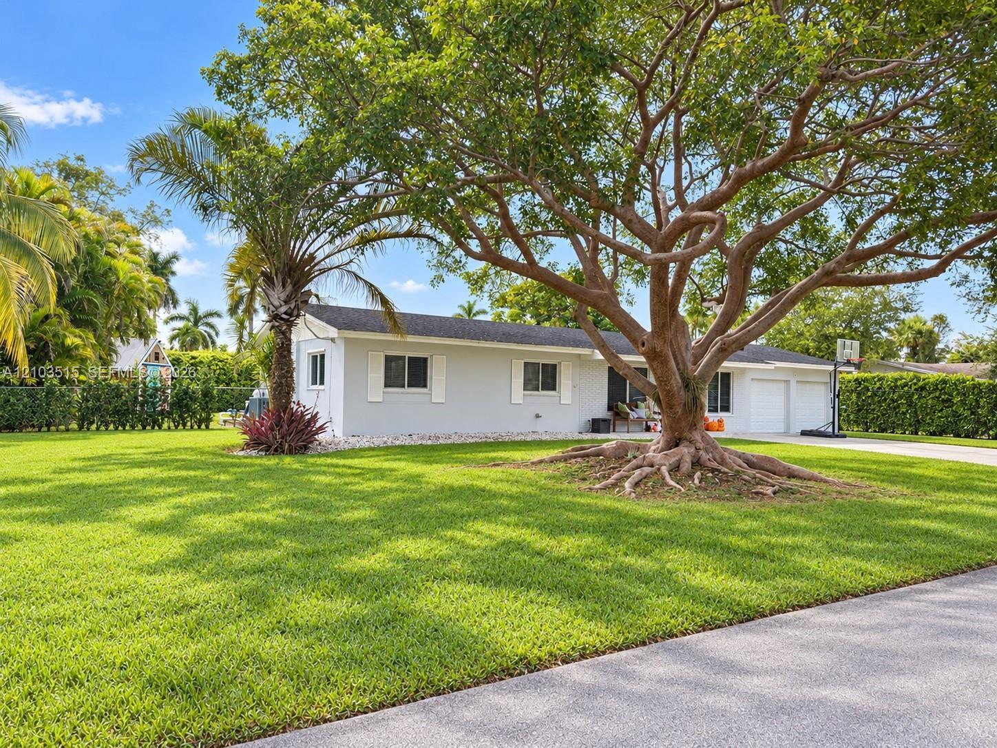 11802 SW 106th Ave, Miami FL 33176 photo 2